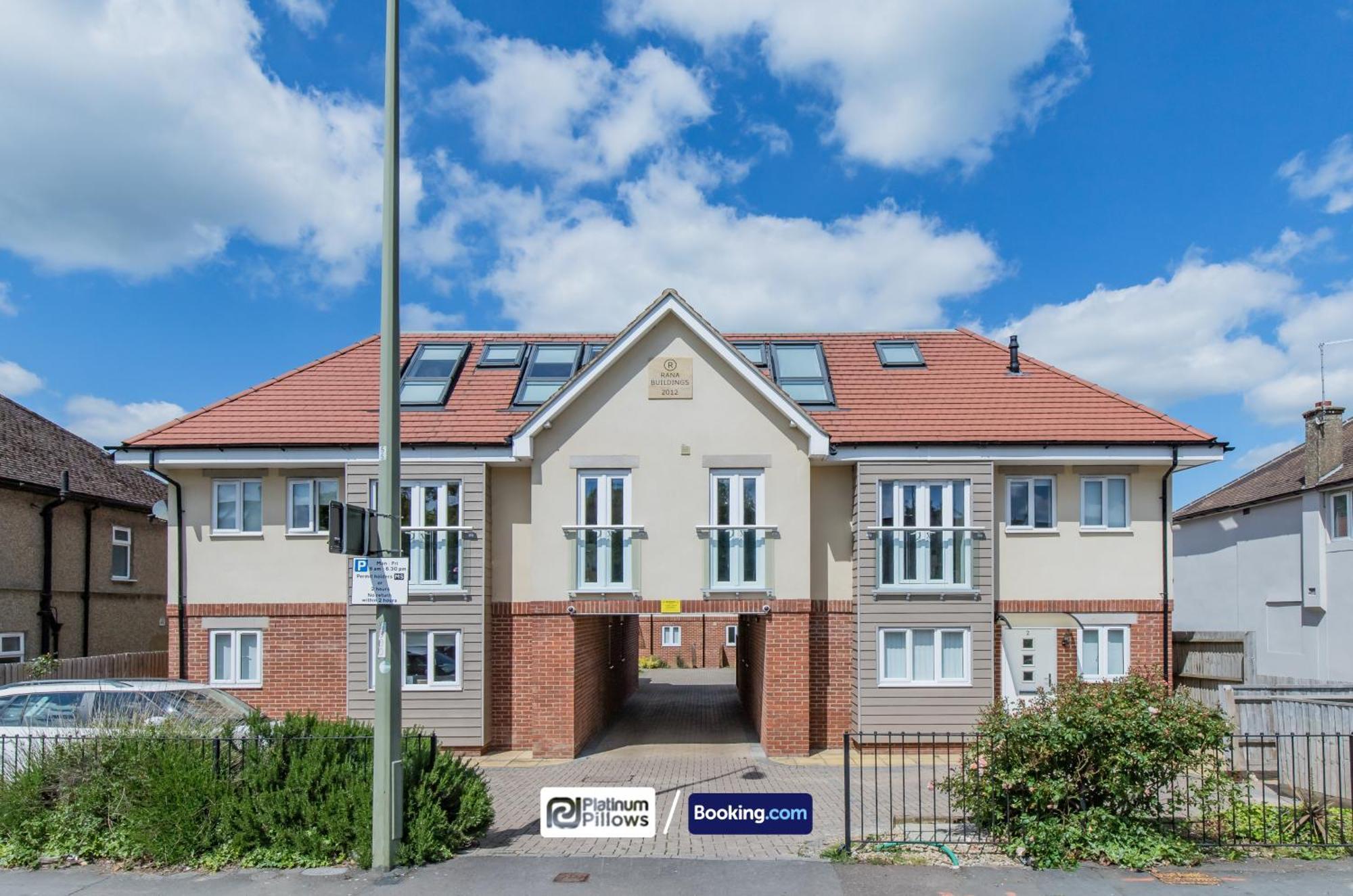 Modern Oxford 2 Bedroom Apartments, Families & Contractor Accommodation, Near John Radcliffe Hospital Exterior foto