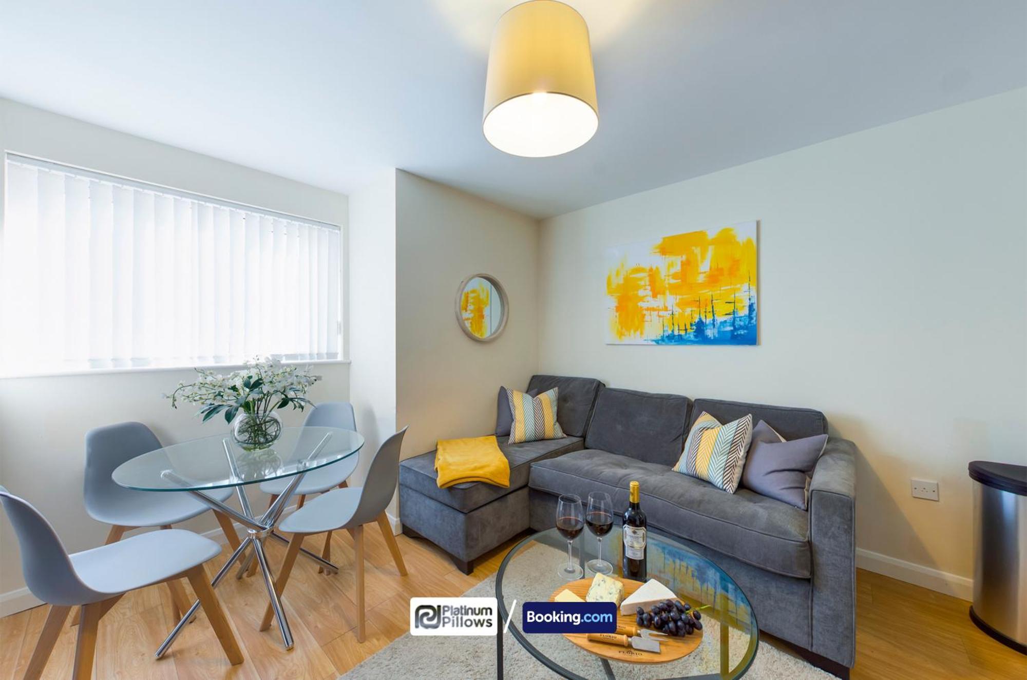 Modern Oxford 2 Bedroom Apartments, Families & Contractor Accommodation, Near John Radcliffe Hospital Exterior foto