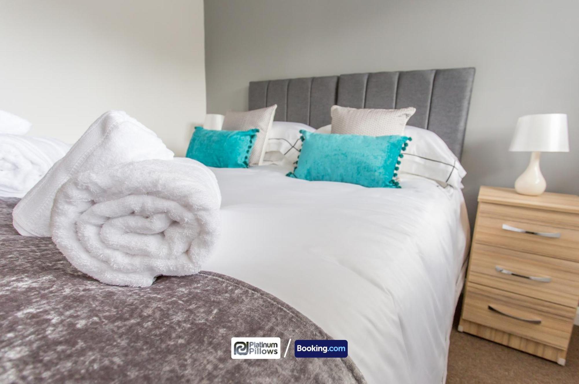 Modern Oxford 2 Bedroom Apartments, Families & Contractor Accommodation, Near John Radcliffe Hospital Exterior foto